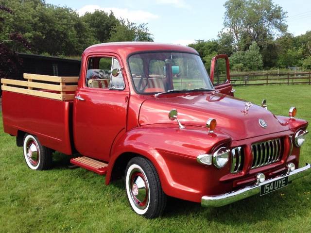 Image 1/4 of Bedford TJ (1961)