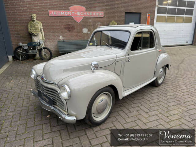 Image 1/13 of SIMCA 8 Sport (1948)