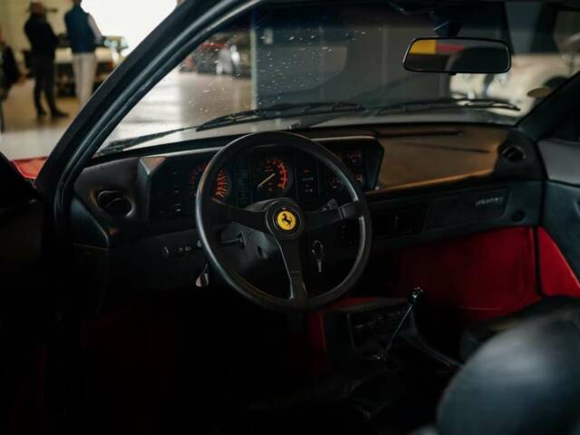 Ferrari Mondial 3.2