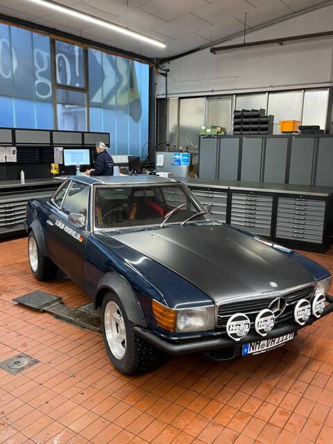 Mercedes-Benz 350 SL