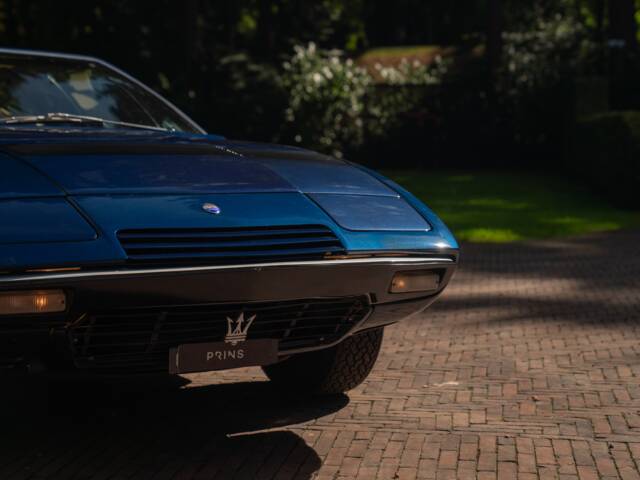 Maserati Khamsin