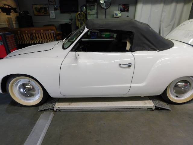Volkswagen Karmann Ghia 1200