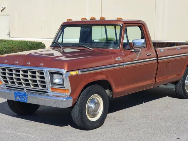 Image 1/20 of Ford F-350 (1978)