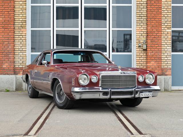 Image 1/27 of Chrysler Cordoba (1975)
