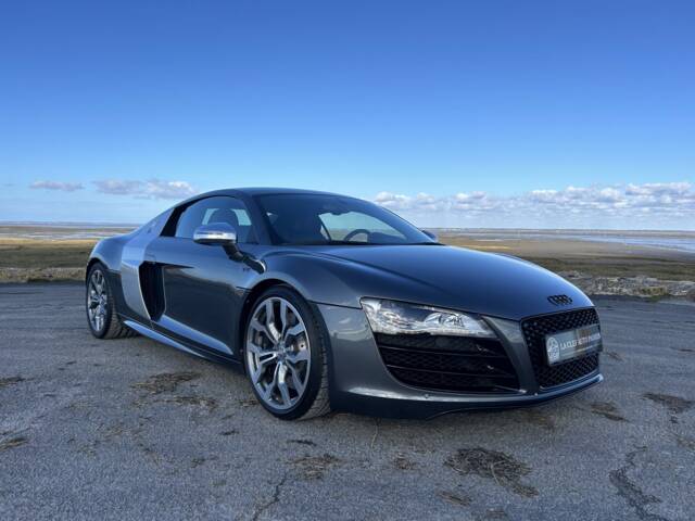 Imagen 1/7 de Audi R8 V10 (2009)