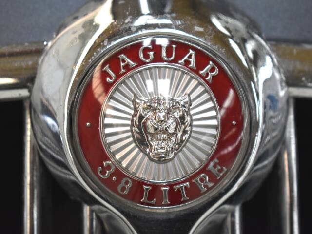 Jaguar Mk II 3.8