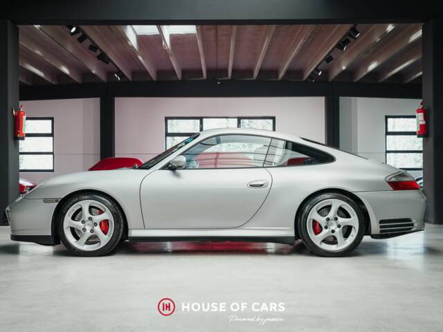 Porsche 911 Carrera 4S