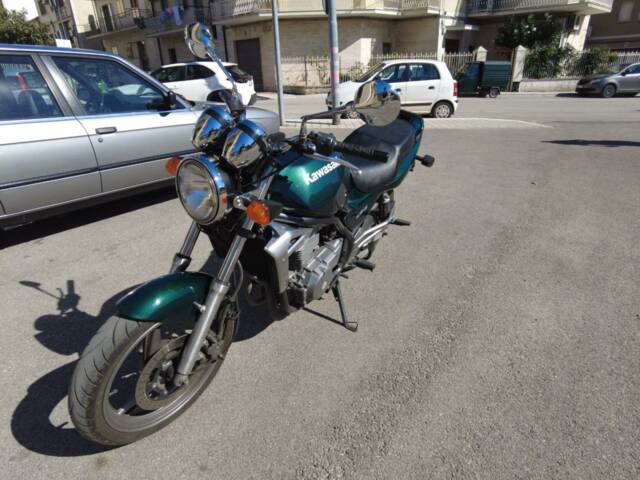 Kawasaki ER-5