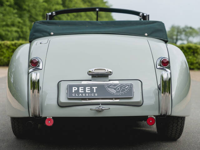 Jaguar XK 120 DHC
