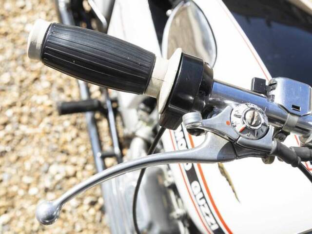 Moto Guzzi V 7 Special