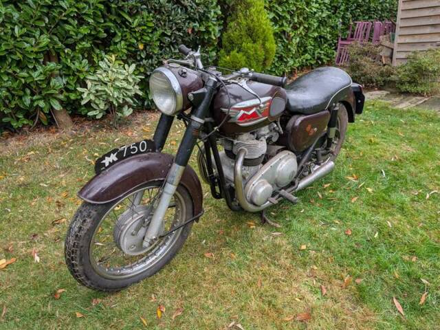 Matchless G 15
