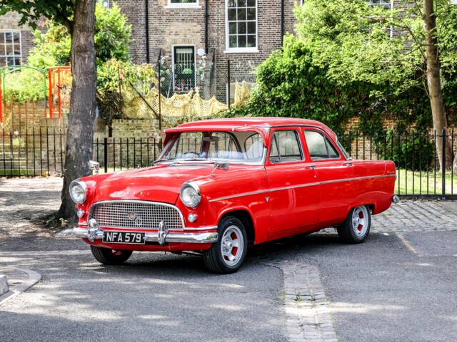 Afbeelding 1/33 van Ford Consul 375 (1961)