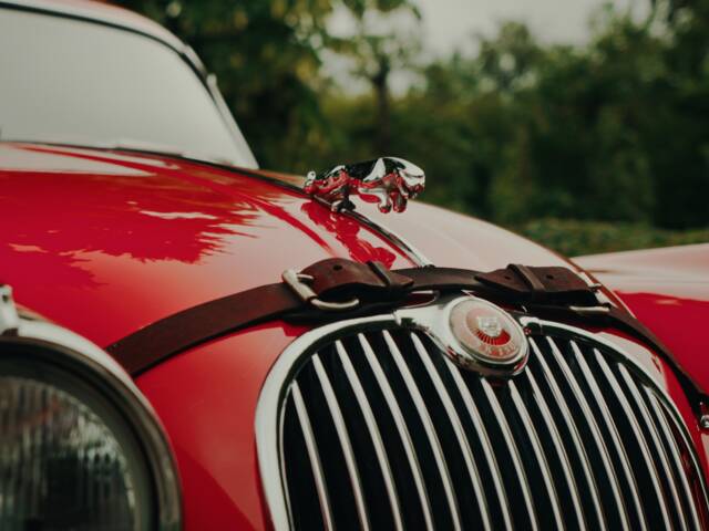 Jaguar XK 150 FHC