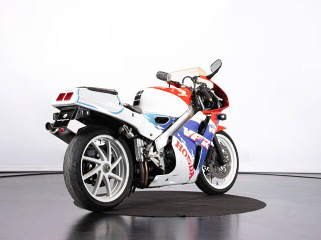 Honda VFR 400 R