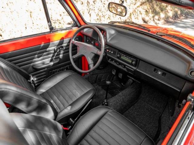 Volkswagen Beetle 1303 LS