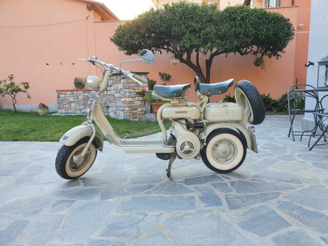 Innocenti Lambretta 150 D