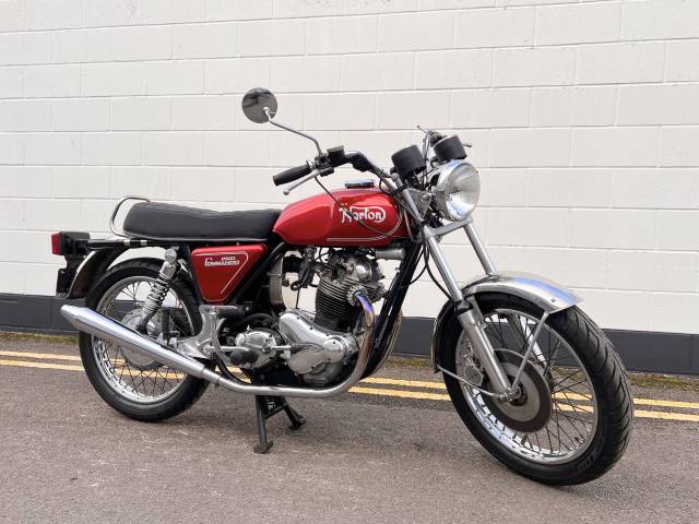 Image 1/20 de Norton DUMMY (1974)
