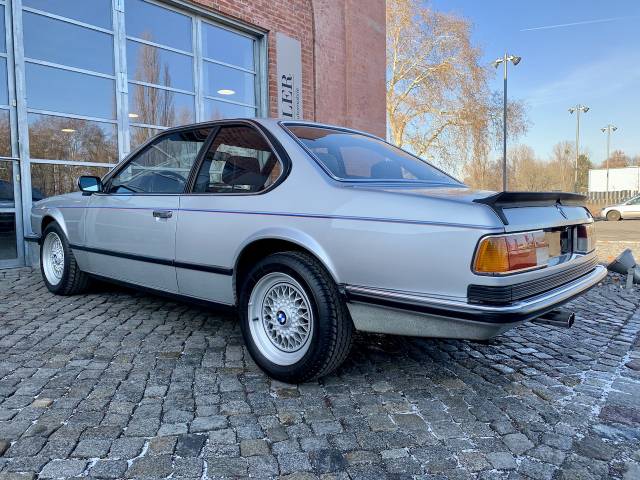 BMW M 635 CSi - BMW M635 CSi