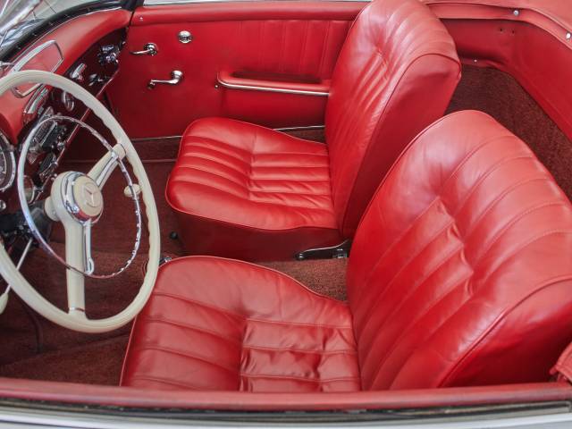 Mercedes-Benz 190 SL