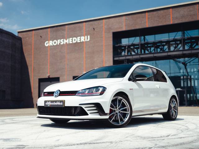 Image 1/50 de Volkswagen Golf VII GTI Clubsport S (2016)