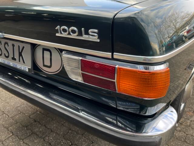 Audi 100 LS