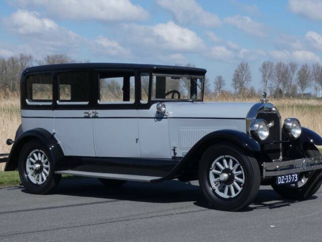 Immagine 1/32 di Locomobile 8-80 (1927)