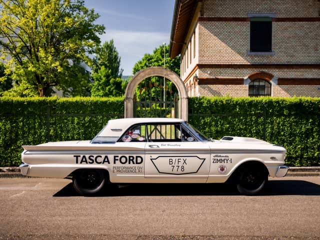 Ford Fairlane 500