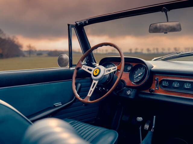 Ferrari 275 GTS