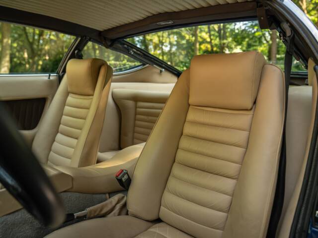 Maserati Khamsin