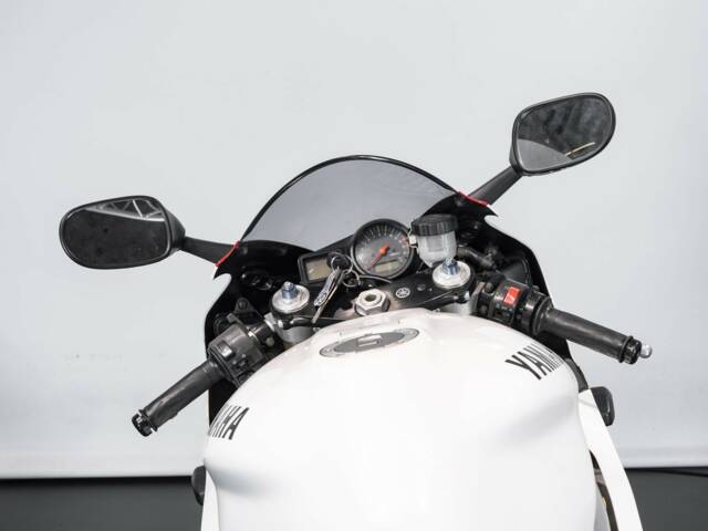 Yamaha YZF 1000 R1