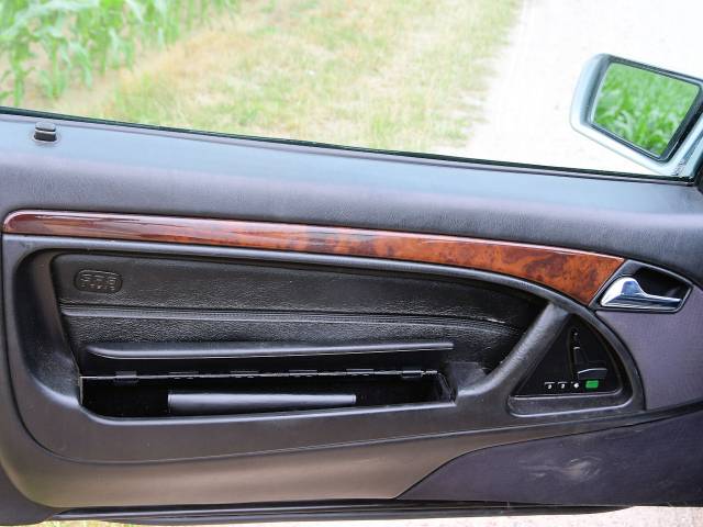 Mercedes-Benz SL 500