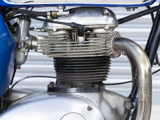 BSA A 65 Thunderbolt