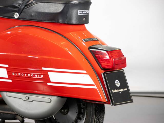Piaggio Vespa 200 Rally