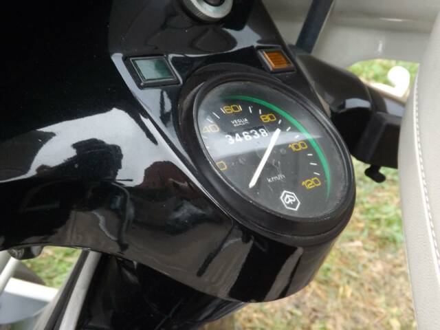 Piaggio Vespa PX 125 E