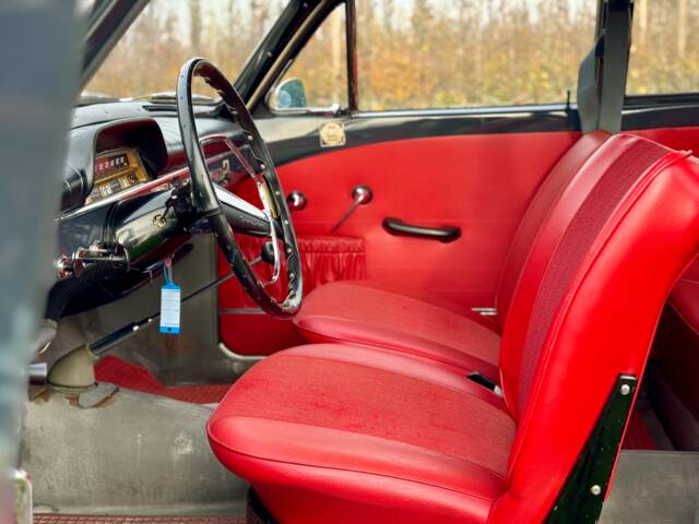 Volvo P 121