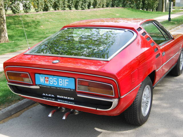 Alfa Romeo Montreal