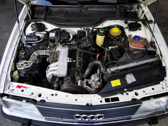 Audi 100 - 2.3 quattro