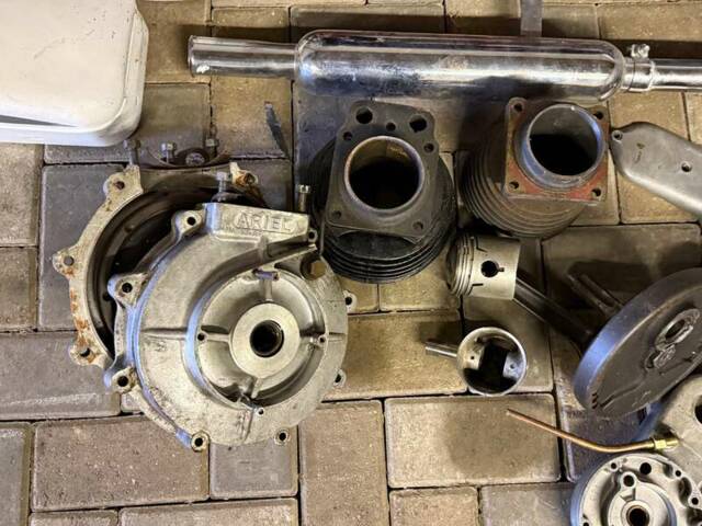 Ariel NH Red Hunter 350