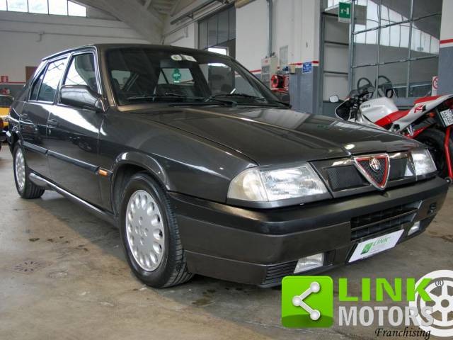Bild 1/10 von Alfa Romeo 33 1.7 16v QV (1990)