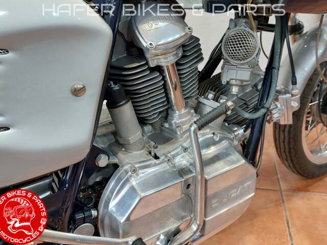 Ducati 900 SS