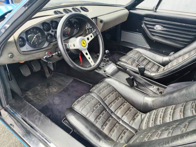 Ferrari 365 GT4