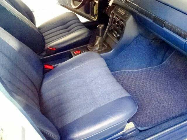 Mercedes-Benz 200
