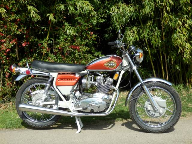 Bild 1/10 von BSA DUMMY (1971)