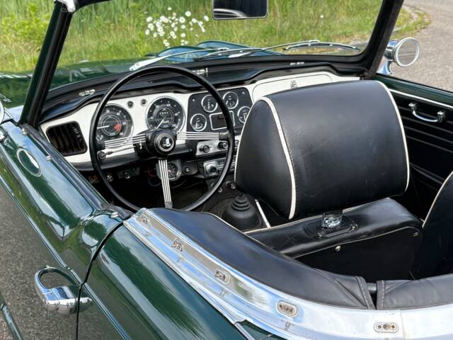 Triumph TR 4