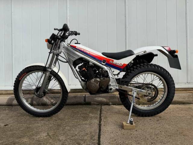 Honda TLR 250