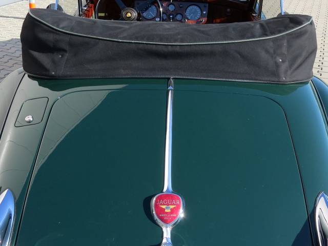 Jaguar XK 140 SE DHC
