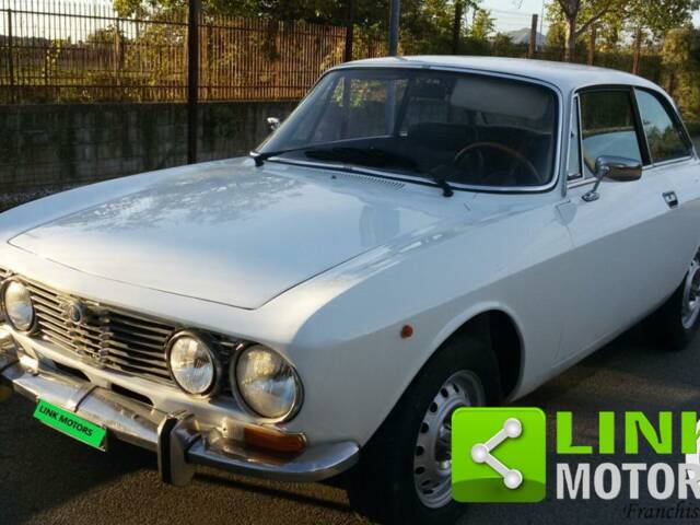 Immagine 1/10 di Alfa Romeo 2000 GT Veloce (1972)