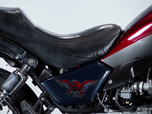 Moto Guzzi Nevada 750