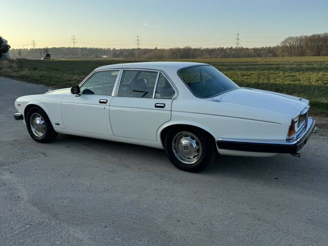 Jaguar Sovereign H.E. V12