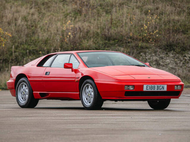 Image 1/37 de Lotus Esprit (1988)